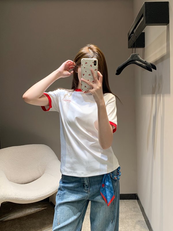 컬러 포인트 라운드넥 로고 프린트 반팔 티셔츠 001-256259