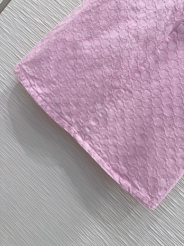 구찌 핑크 입체 커팅 슬림 스커트 001-256293