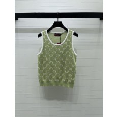 구찌 라이트블루 자수 GG 패턴 루즈핏 스웨트셔츠 001-256334