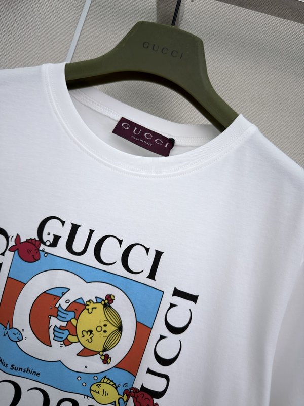 구찌 카툰 패턴 레터 프린트 라운드넥 반팔 티셔츠 001-256345