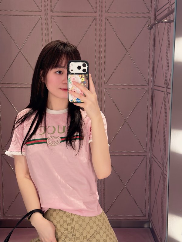 구찌 레터 프린트 러플 숏슬리브 티셔츠 001-256389