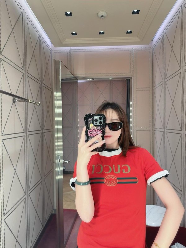 구찌 레터 프린트 러플 숏슬리브 티셔츠 001-256391