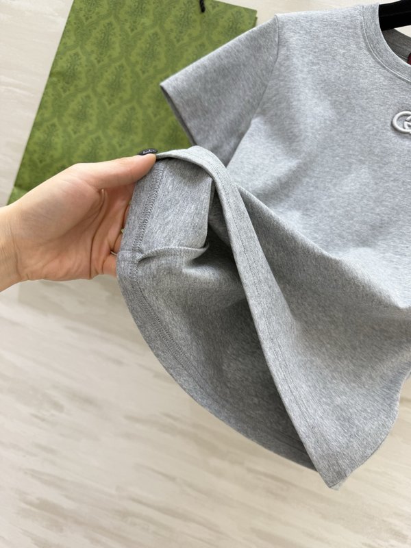 구찌 클래식 더블 G 로고 면 라운드넥 반팔 티셔츠 001-256397