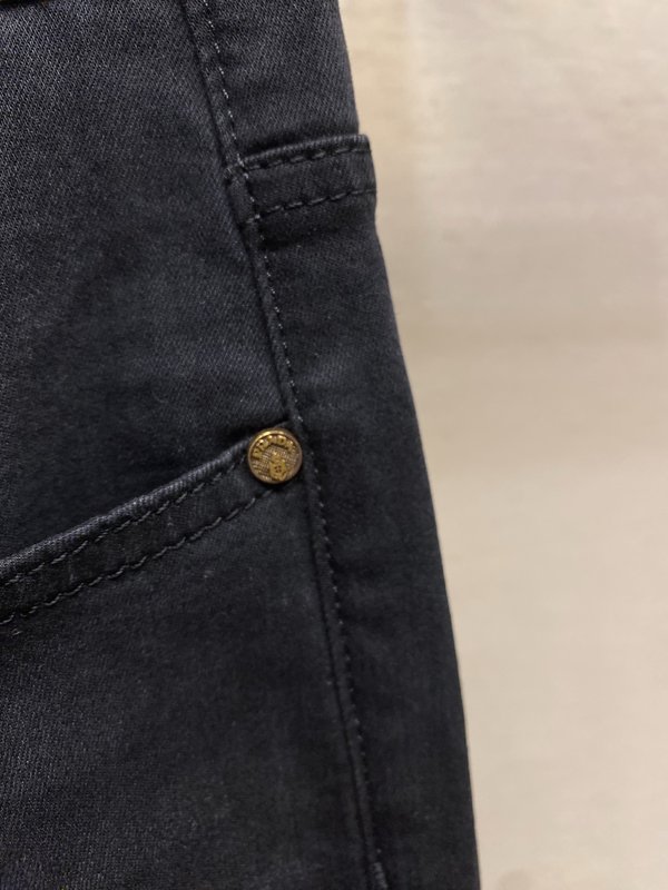 프라다 남성용 슬림핏 데님 팬츠 001-256483