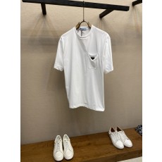 프라다 남성 반팔 티셔츠 001-256487