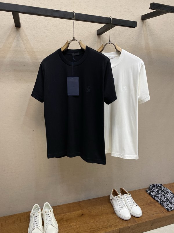 프라다 엠블럼 자수 면 반팔 티셔츠 001-256499