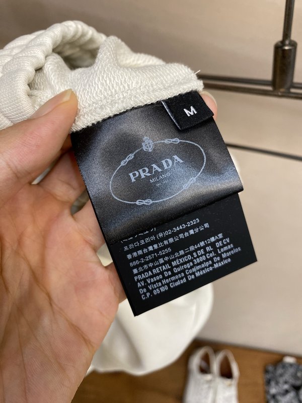 프라다 남성 캐주얼 스포츠 반바지 001-256582