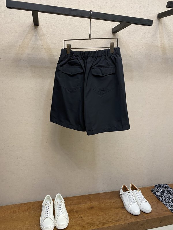 프라다 카고 기능성 캐주얼 반바지 001-256596