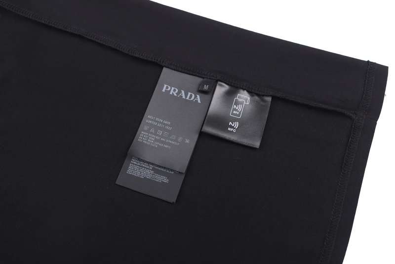 프라다 남성 코튼 루즈핏 반팔 폴로 셔츠 001-256662