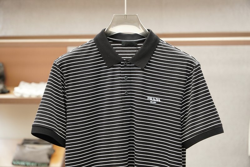 프라다 남성 반팔 스트라이프 폴로 셔츠 001-256676