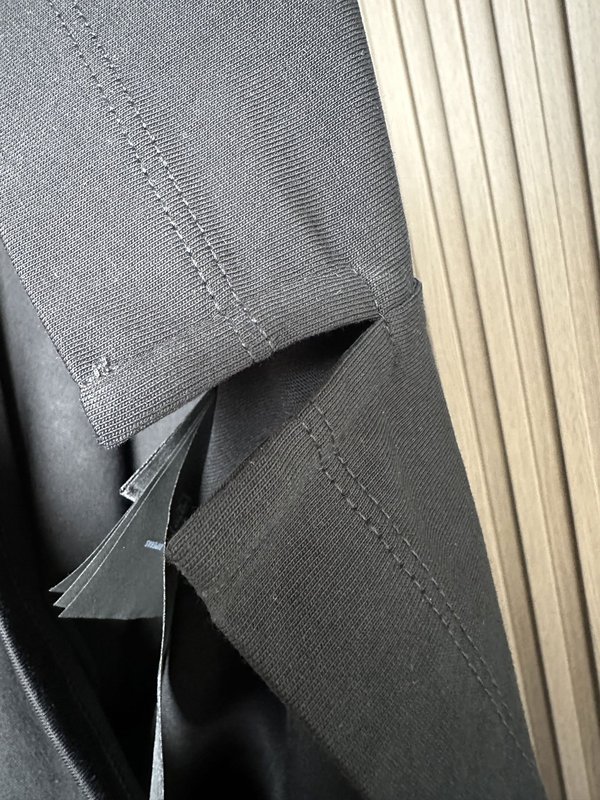 프라다 테크니컬 반팔 티셔츠 001-256714