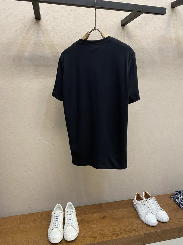 프라다 로고 프린트 라운드넥 반팔 티셔츠 001-256718
