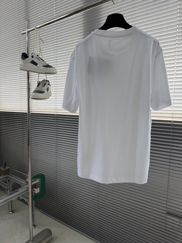 프라다 액화암모니아 쿨링 반팔 티셔츠 001-256737