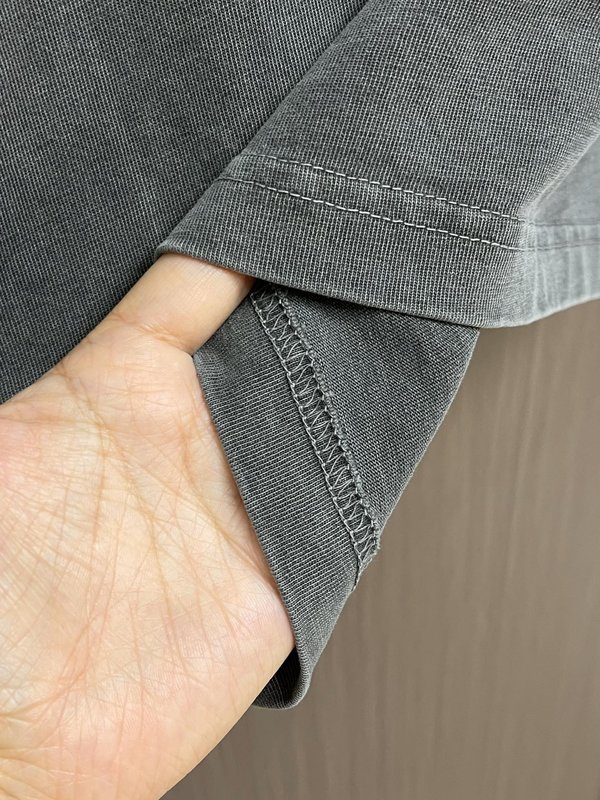 알렉산더왕 로고 엠보싱 긴팔 티셔츠 001-256835