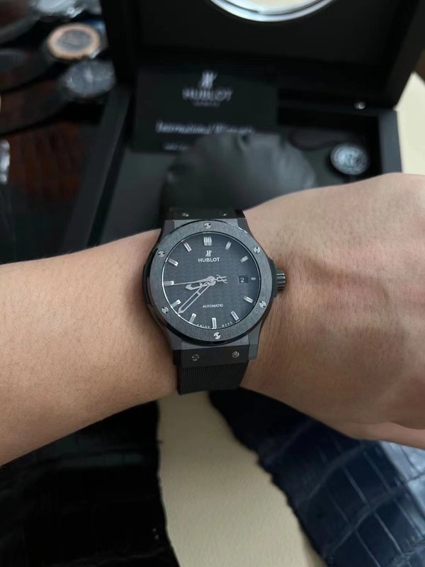 위블롯 클래식 퓨전 블랙 세라믹 오토매틱 시계 001-257373