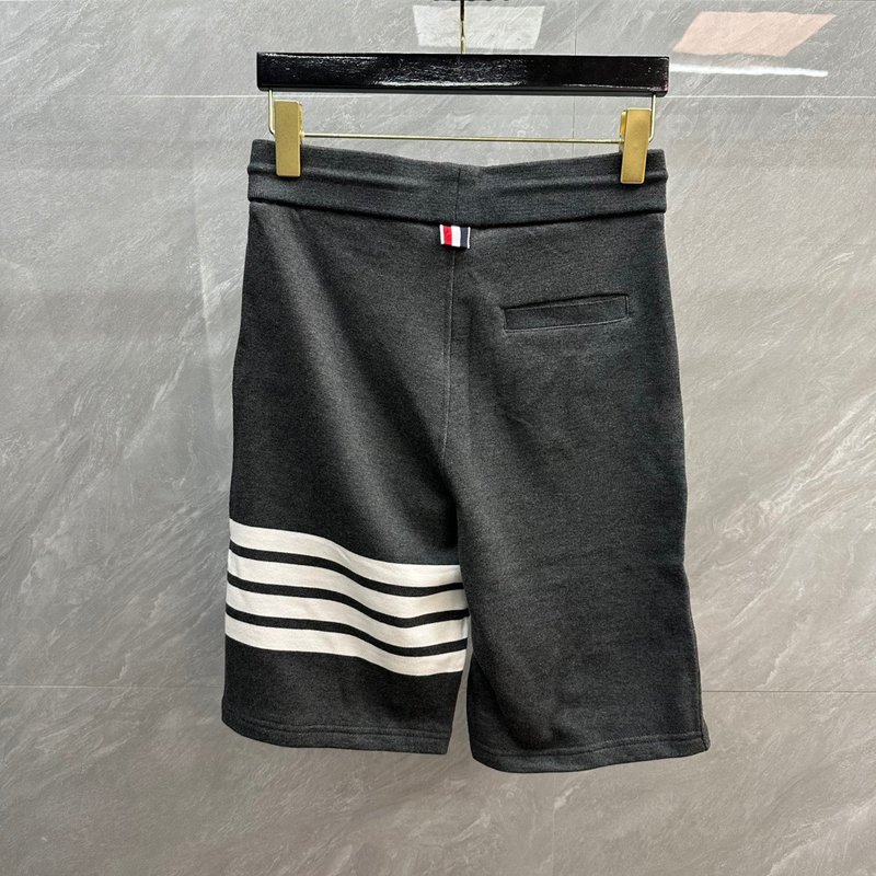 브라운 클래식 4 바 스트라이프 숏팬츠 001-258032