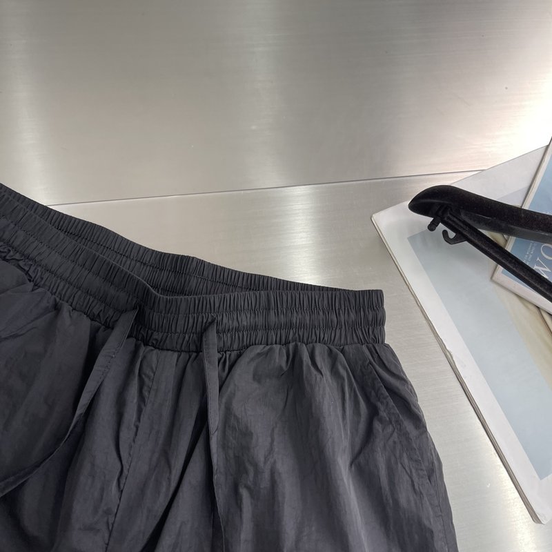 알렉산더왕 메탈 로고 속건 반바지 001-258162