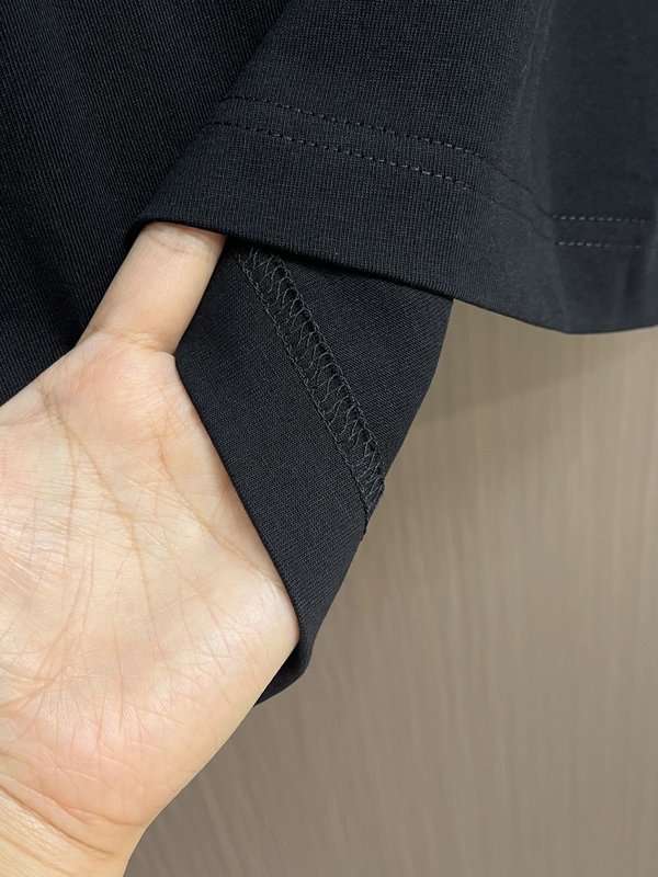 알렉산더왕 발포 프린팅 라운드넥 티셔츠 001-258184