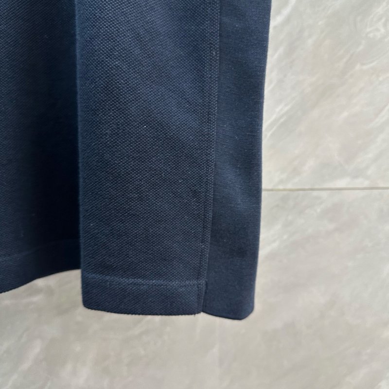 브라운 사이드 4 바 로고 라운드 반팔 티셔츠 001-258734