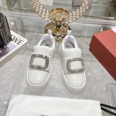 로제 비비에 다이아몬드 버클 두꺼운 밑창 화이트 스니커즈 001-258916