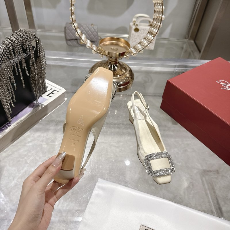 로저 비비에 실크 새틴 크리스털 버클 하이힐 샌들 001-258941