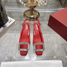 로저 비비에 실크 새틴 크리스털 버클 하이힐 샌들 001-258950