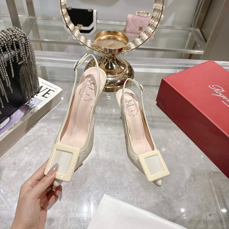 RV 스타일 버클 하이힐 샌들 우아한 통근 001-258955
