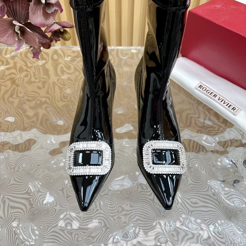 로저 비비에 클래식 스퀘어 버클 키틴 부츠 001-259093