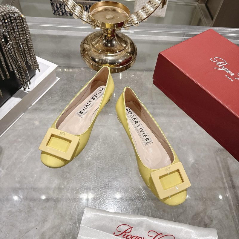 로저 비비에 마카롱 에나멜 스퀘어 버클 플랫 슈즈 001-259136