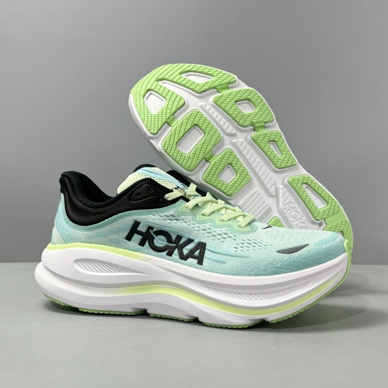 HOKA 본디 9 시리즈 로우탑 러닝화 001-259523