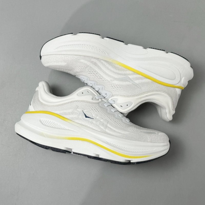 HOKA 본디 9 화이트/옐로우 로우탑 러닝화 001-259531