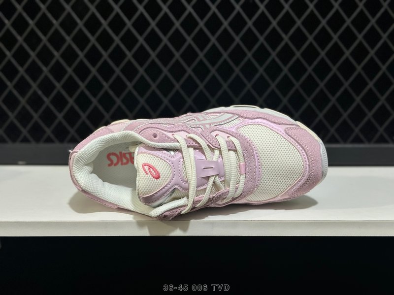 아식스 GEL-NYC 통기성 메쉬 빈티지 러닝화 001-259542