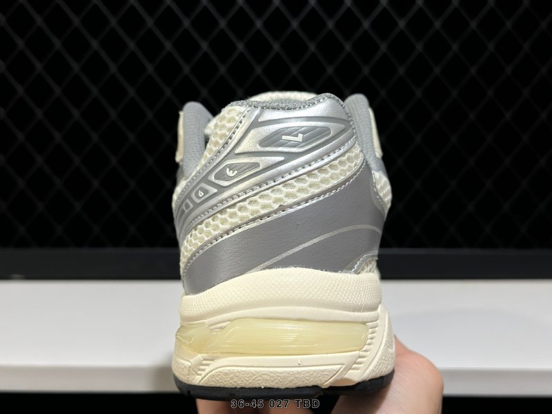 아식스 GEL-1130 빈티지 커플 운동화 001-259552