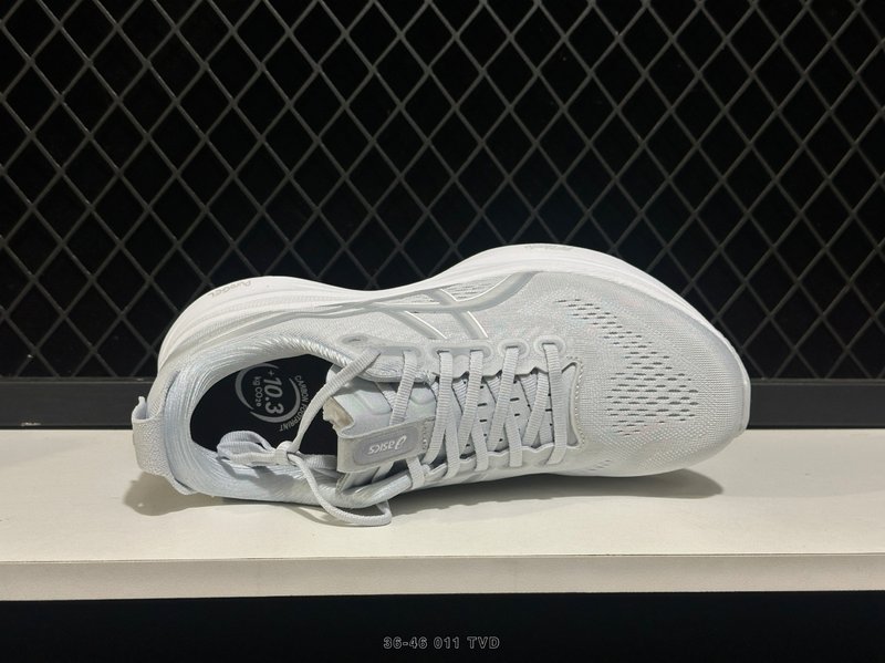 아식스 GEL-KAYANO 32 로우탑 러닝화 001-259599