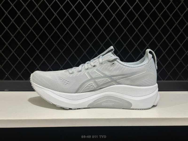 아식스 GEL-KAYANO 32 로우탑 러닝화 001-259599