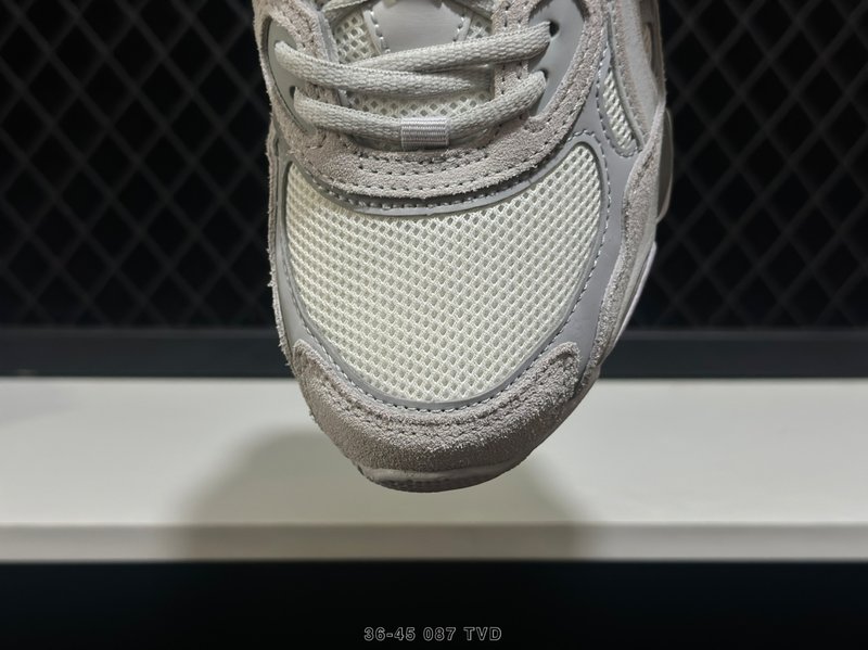 아식스 GEL-NYC 통기성 메쉬 빈티지 러닝화 001-259617