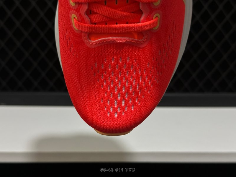 아식스 GEL-KAYANO 32 프로페셔널 러닝화 001-259668