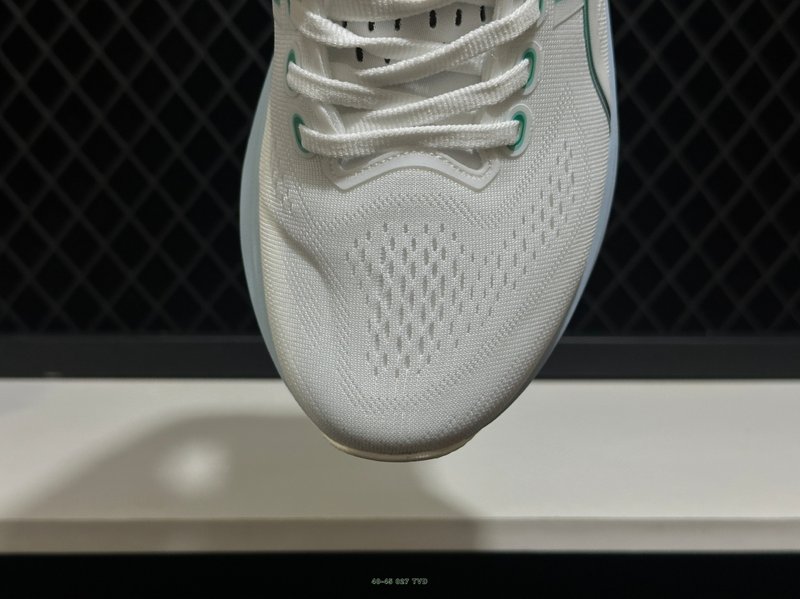 아식스 GEL-KAYANO 32 프로페셔널 러닝화 001-259707
