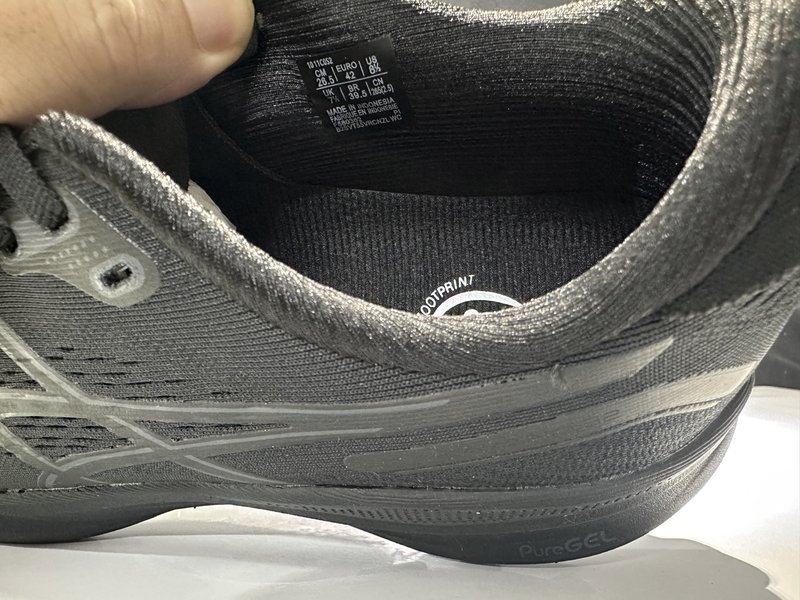 아식스 GEL-KAYANO 32 프로페셔널 러닝화 001-259757