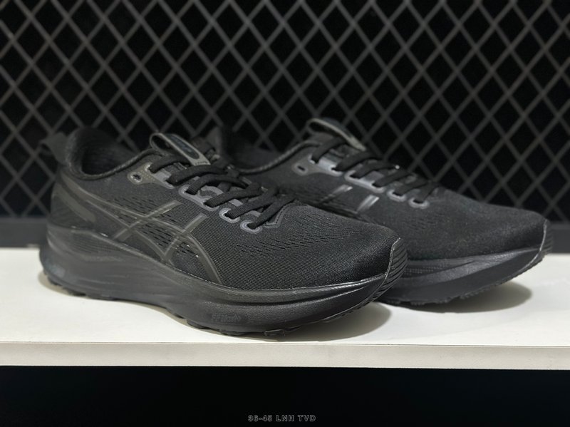 아식스 GEL-KAYANO 32 로우탑 러닝화 001-259765