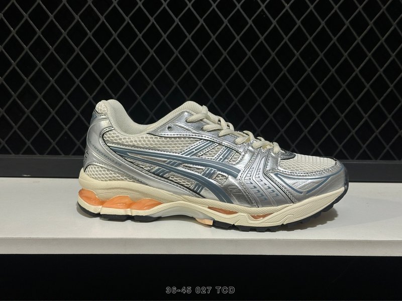 아식스 GEL-KAYANO 14 클래식 러닝화 001-259824