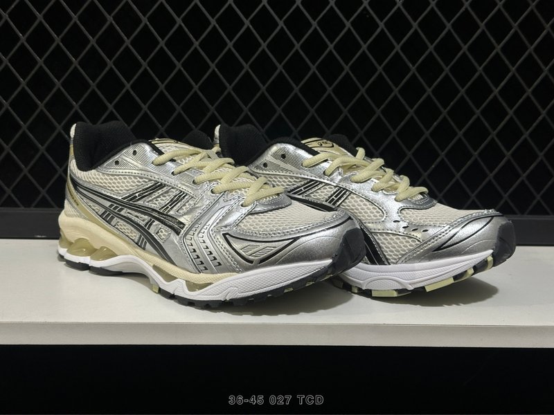 아식스 GEL-KAYANO 14 레트로 러닝화 001-259828