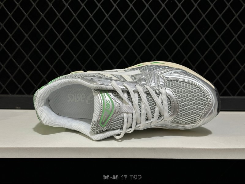 아식스 GEL-KAYANO 14 레트로 러닝화 001-259829