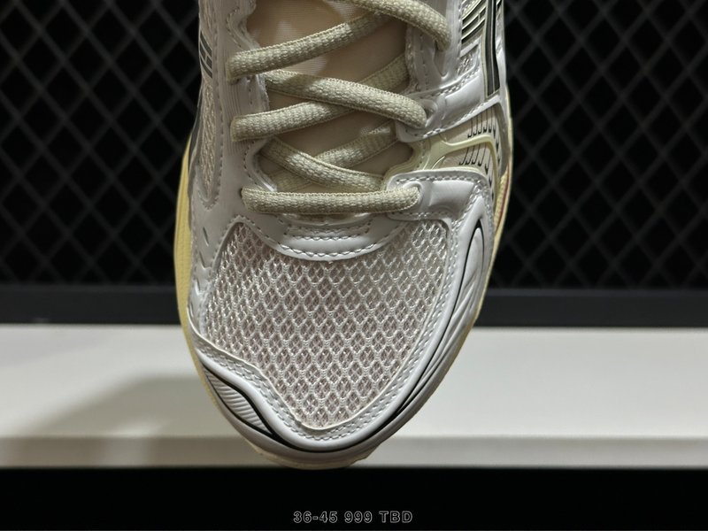 아식스 GEL-KAYANO 14 레트로 러닝화 001-259837