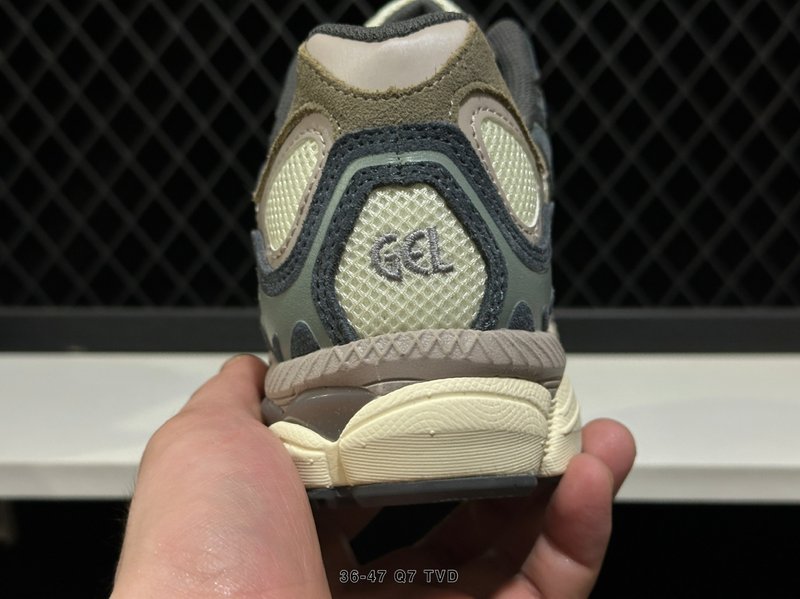 아식스 GEL-NYC 복고 쿠션 통기성 운동화 001-259920