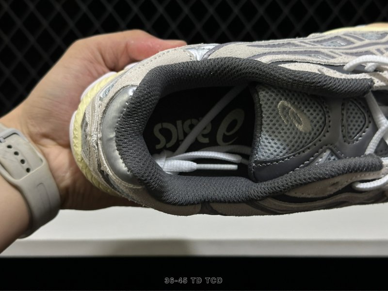 아식스 GEL-NYC 빈티지 스츠 캐주얼 슈즈 001-259989
