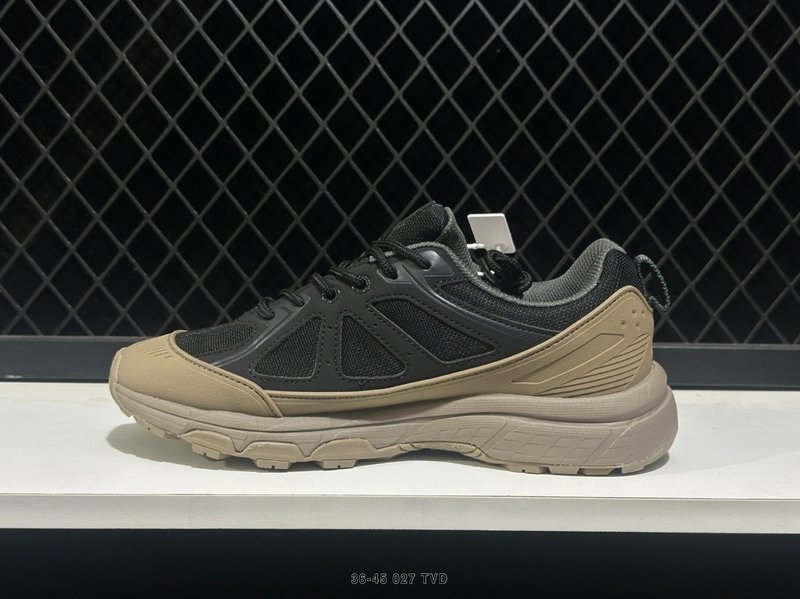 아식스 GEL-VENTURE 6 실드 러닝화 001-260114