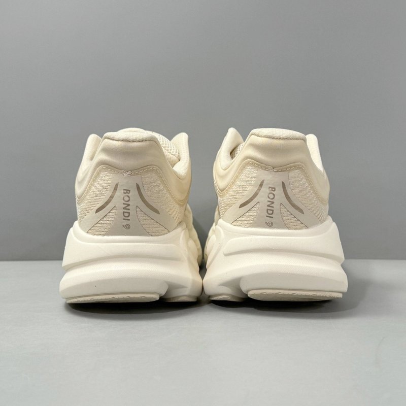 HOKA 본디 9 시리즈 여성용 로우톱 러닝화 001-260239