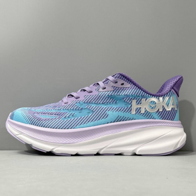 HOKA 클리프톤 9 로우탑 캐주얼 러닝화 001-260250