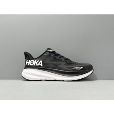 HOKA 클리프톤 9 로우탑 러닝화 001-260263
